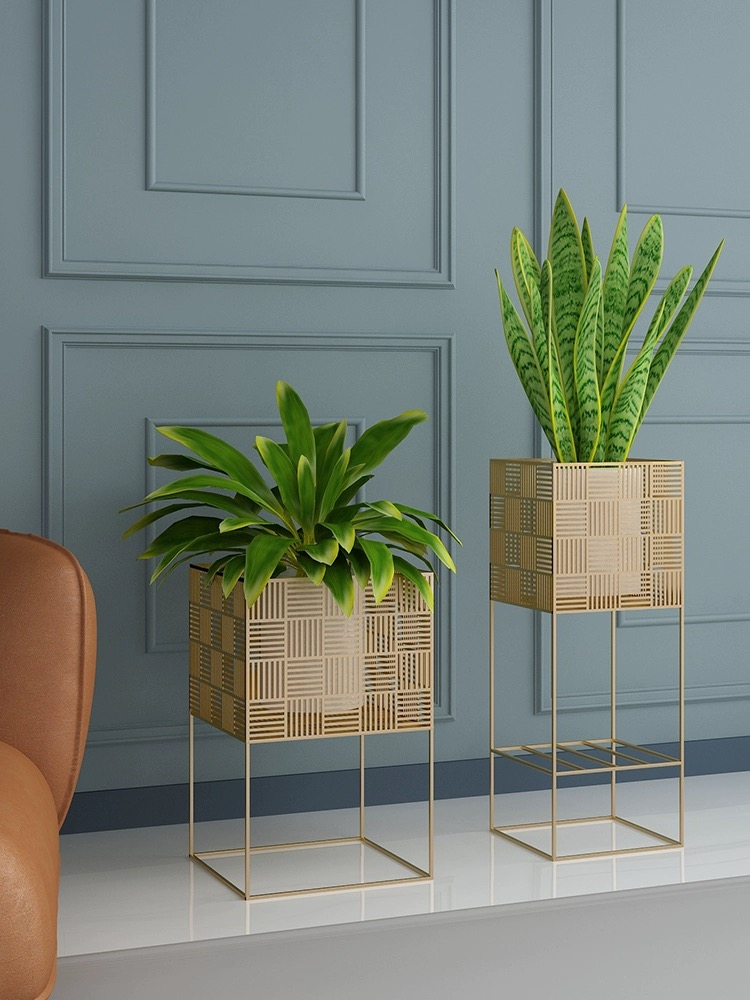 Rattan weave inspired gold metal plant stand (2 count)